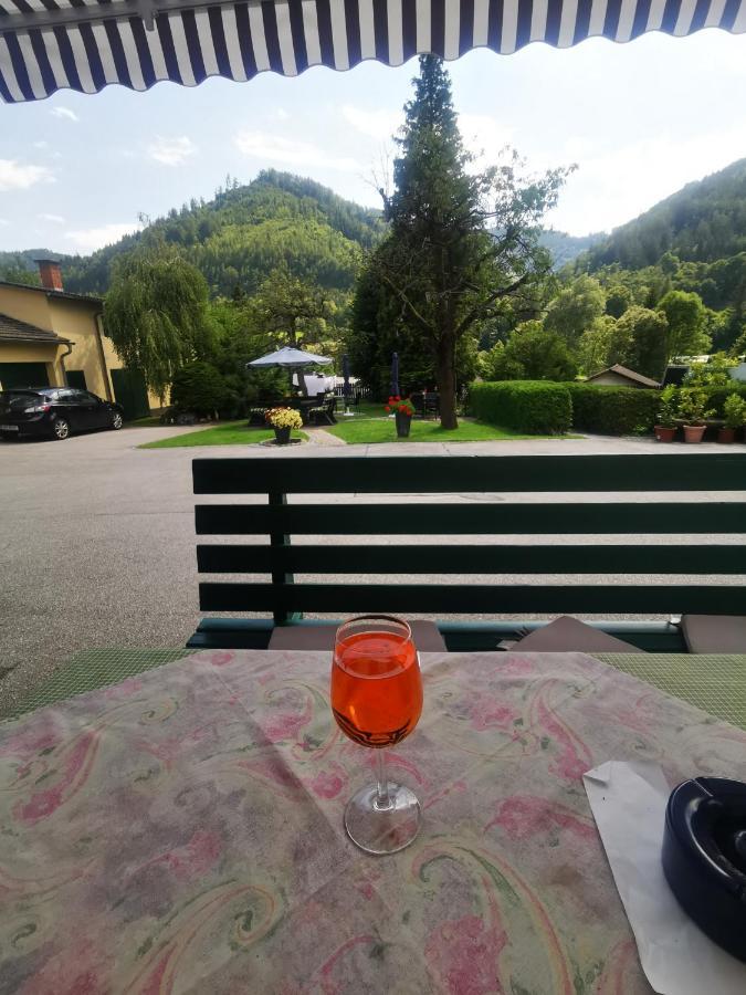 Gasthof Zur Sonne Übelbach Extérieur photo